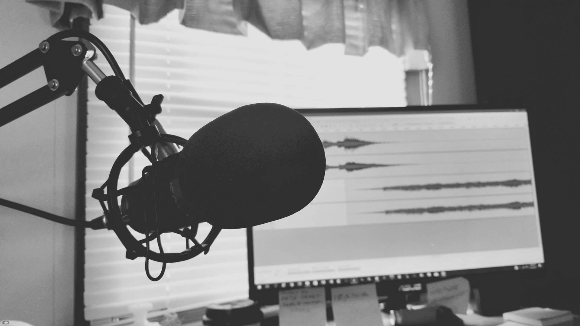 Should You Work Non-Paying Music Production Jobs?